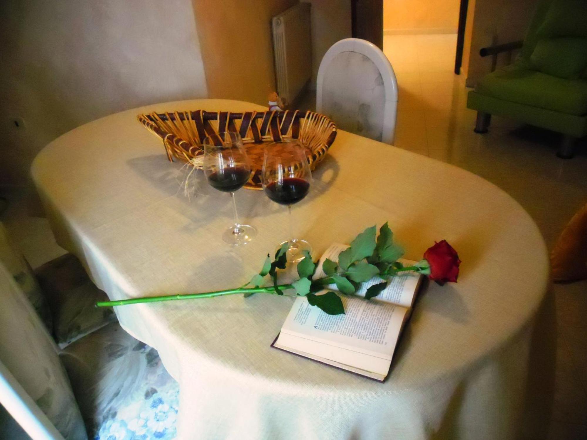 Hotel Villa Torre Antica Атена-Лукана Номер фото