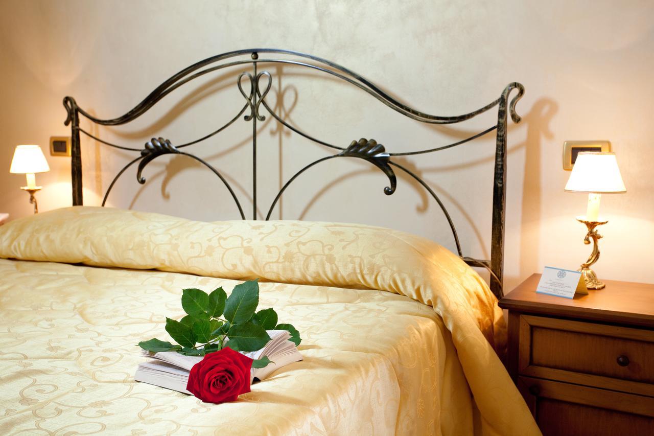 Hotel Villa Torre Antica Атена-Лукана Екстер'єр фото